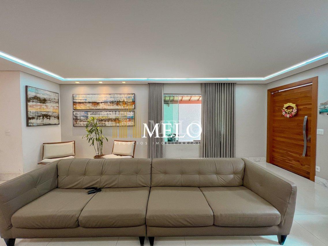 Belíssima casa a venda no Santa Amélia por R$1.450.000,00 - Belo Horizonte - 