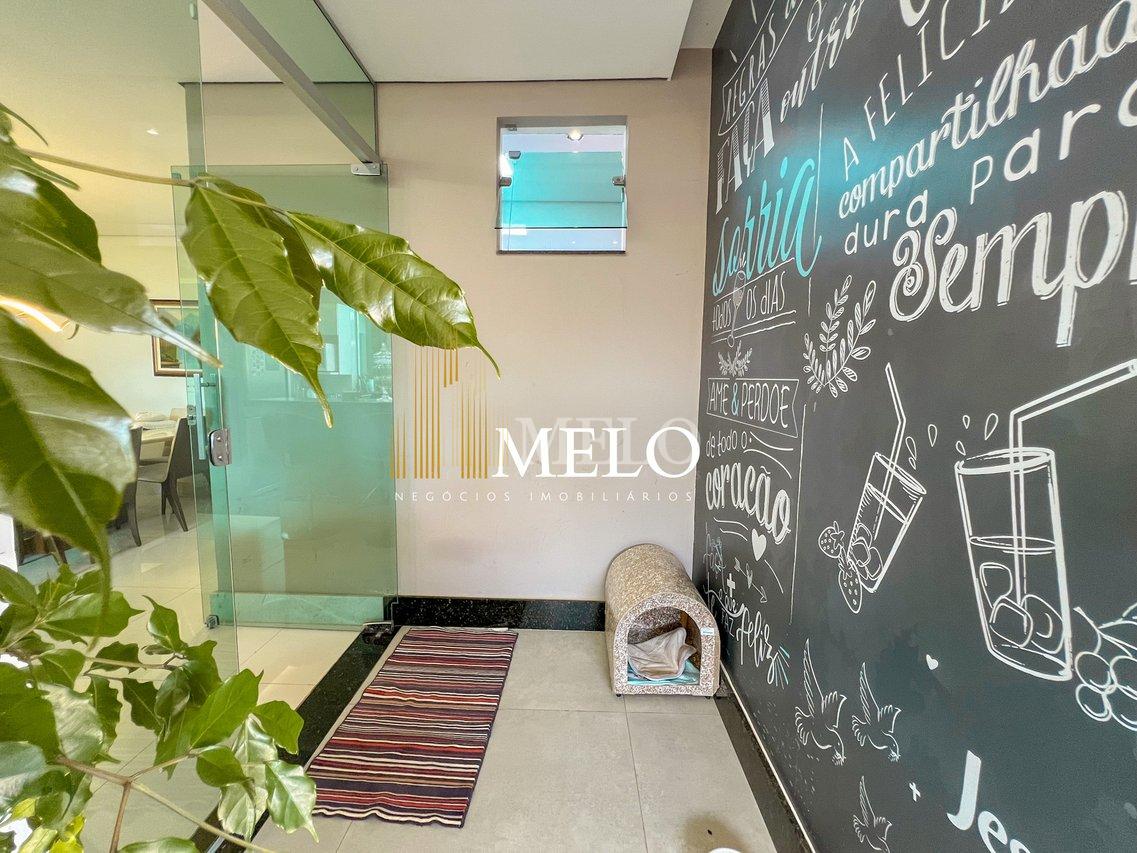 Belíssima casa a venda no Santa Amélia por R$1.450.000,00 - Belo Horizonte - 