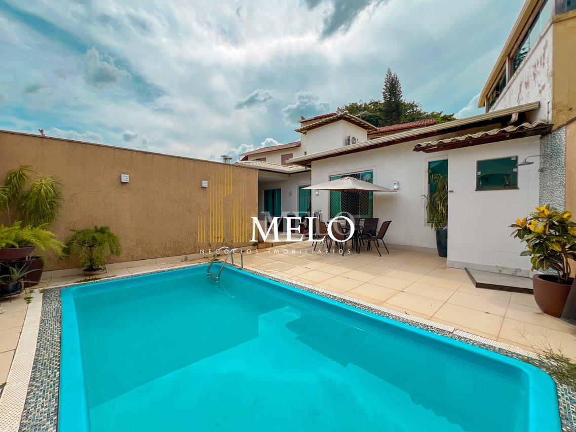 Belíssima casa a venda no Santa Amélia por R$1.450.000,00 - Belo Horizonte - 