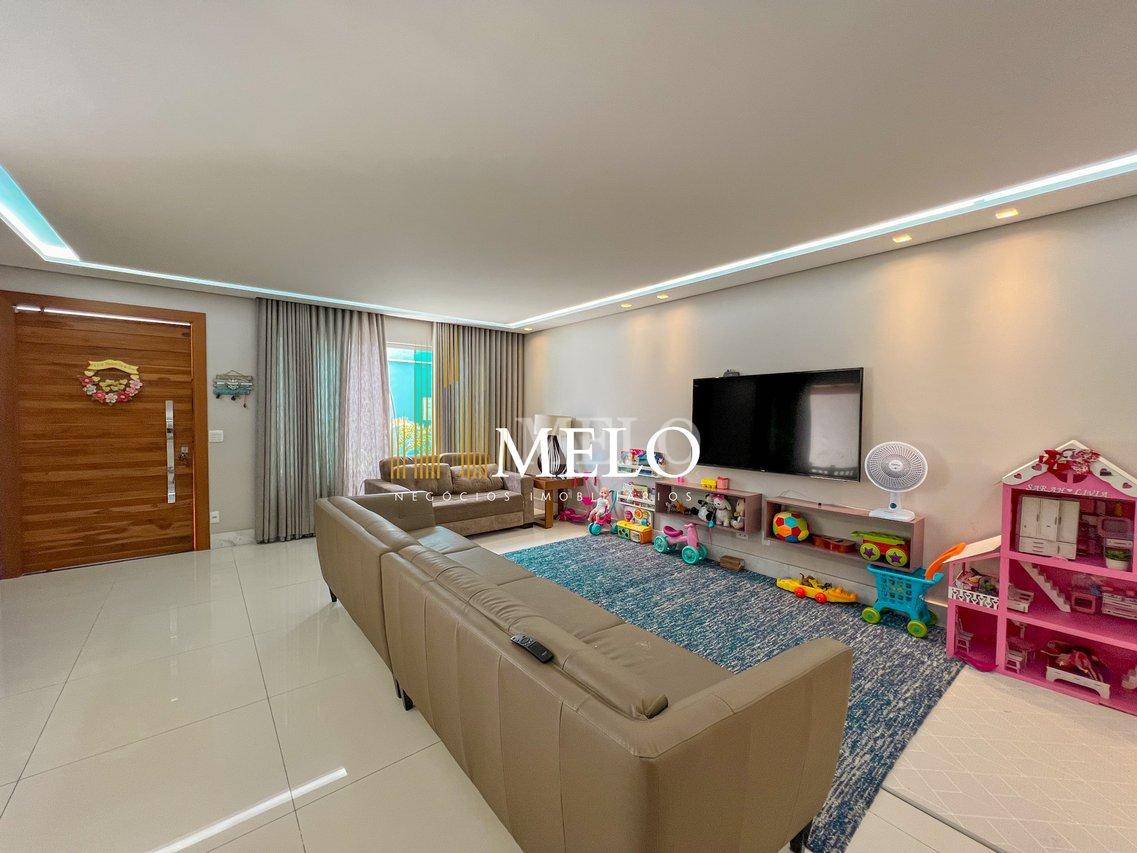 Belíssima casa a venda no Santa Amélia por R$1.450.000,00 - Belo Horizonte - 