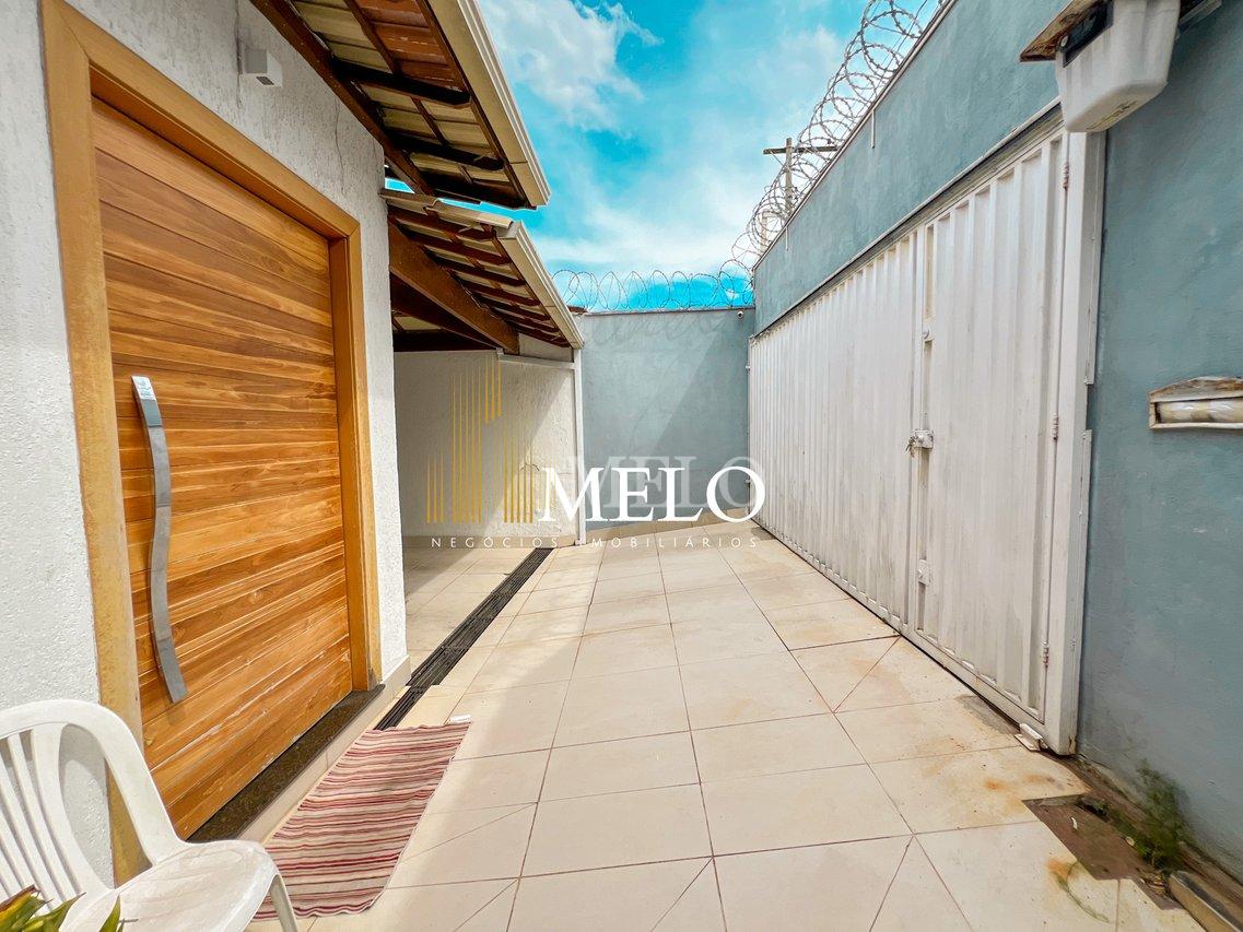Belíssima casa a venda no Santa Amélia por R$1.450.000,00 - Belo Horizonte - 