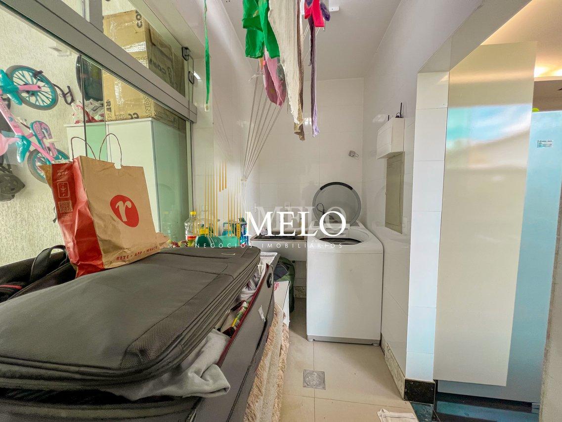 Belíssima casa a venda no Santa Amélia por R$1.450.000,00 - Belo Horizonte - 