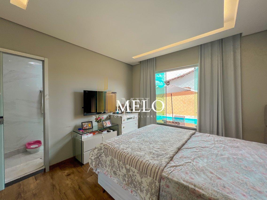Belíssima casa a venda no Santa Amélia por R$1.450.000,00 - Belo Horizonte - 