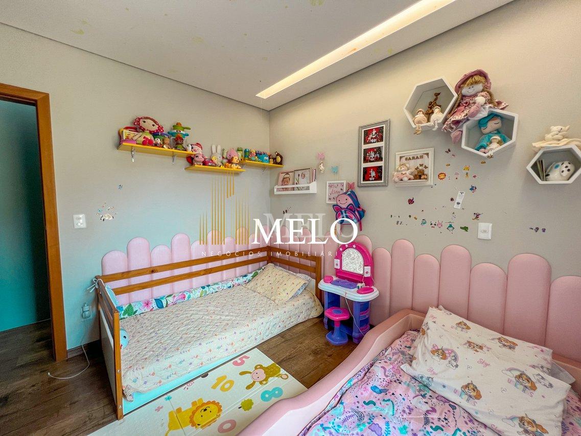 Belíssima casa a venda no Santa Amélia por R$1.450.000,00 - Belo Horizonte - 