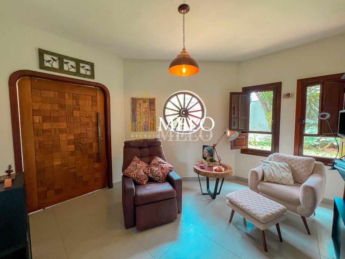 Belíssima Casa a venda no Bairro Garças por R$ 2.200.000,00!!! - Belo Horizonte - 