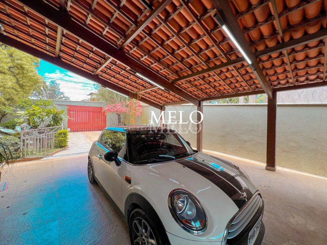 Belíssima Casa a venda no Bairro Garças por R$ 2.200.000,00!!! - Belo Horizonte - 