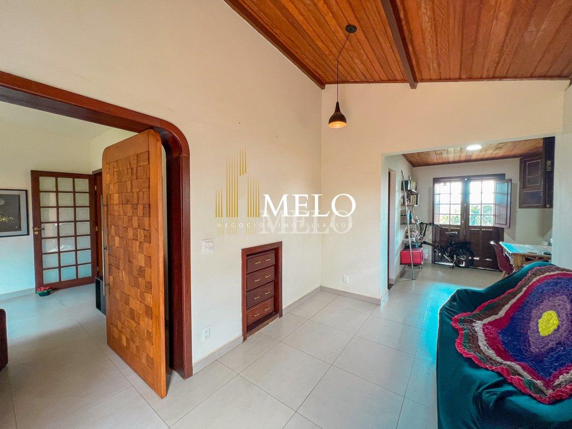 Belíssima Casa a venda no Bairro Garças por R$ 2.200.000,00!!! - Belo Horizonte - 