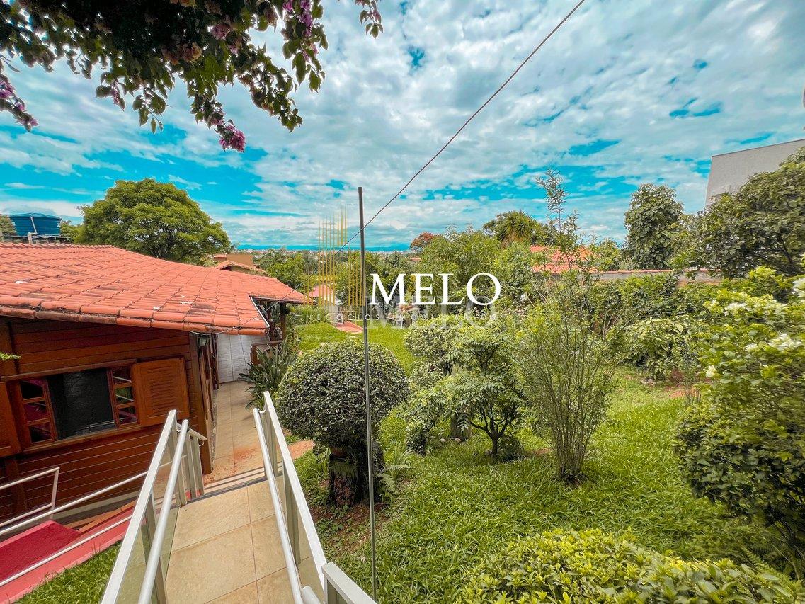 Belíssima Casa a venda no Bairro Garças por R$ 2.200.000,00!!! - Belo Horizonte - 