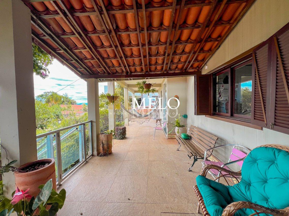 Belíssima Casa a venda no Bairro Garças por R$ 2.200.000,00!!! - Belo Horizonte - 