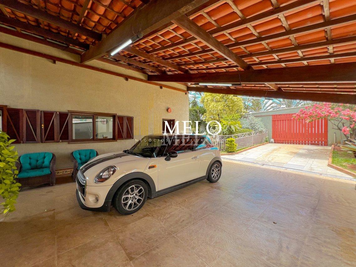 Belíssima Casa a venda no Bairro Garças por R$ 2.200.000,00!!! - Belo Horizonte - 