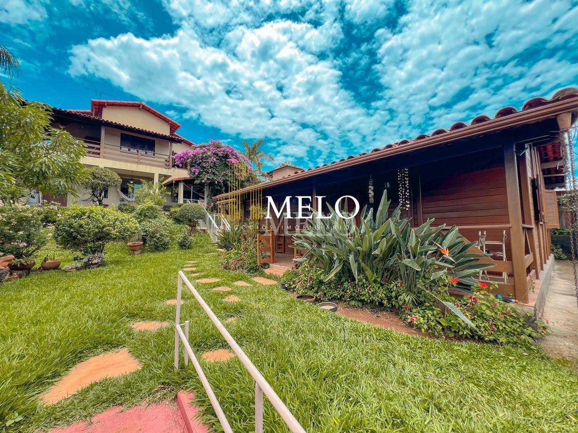 Belíssima Casa a venda no Bairro Garças por R$ 2.200.000,00!!! - Belo Horizonte - 