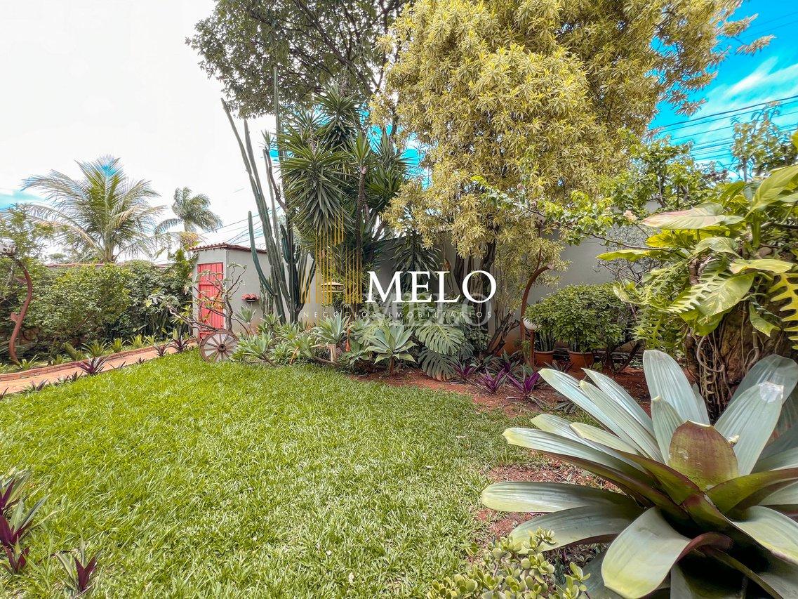 Belíssima Casa a venda no Bairro Garças por R$ 2.200.000,00!!! - Belo Horizonte - 
