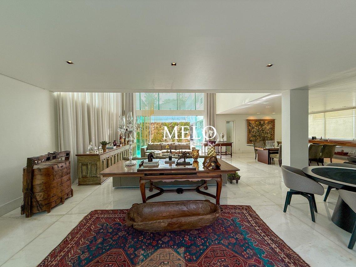 Belíssima casa à Venda no Bandeirantes por R$ 5.500.000,00 - Belo Horizonte - 