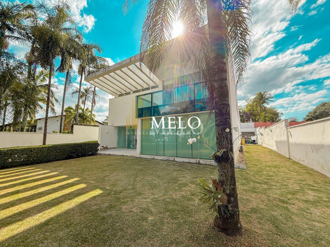 Belíssima casa à Venda no Bandeirantes por R$ 5.500.000,00 - Belo Horizonte - 