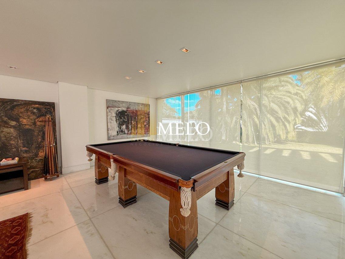 Belíssima casa à Venda no Bandeirantes por R$ 5.500.000,00 - Belo Horizonte - 