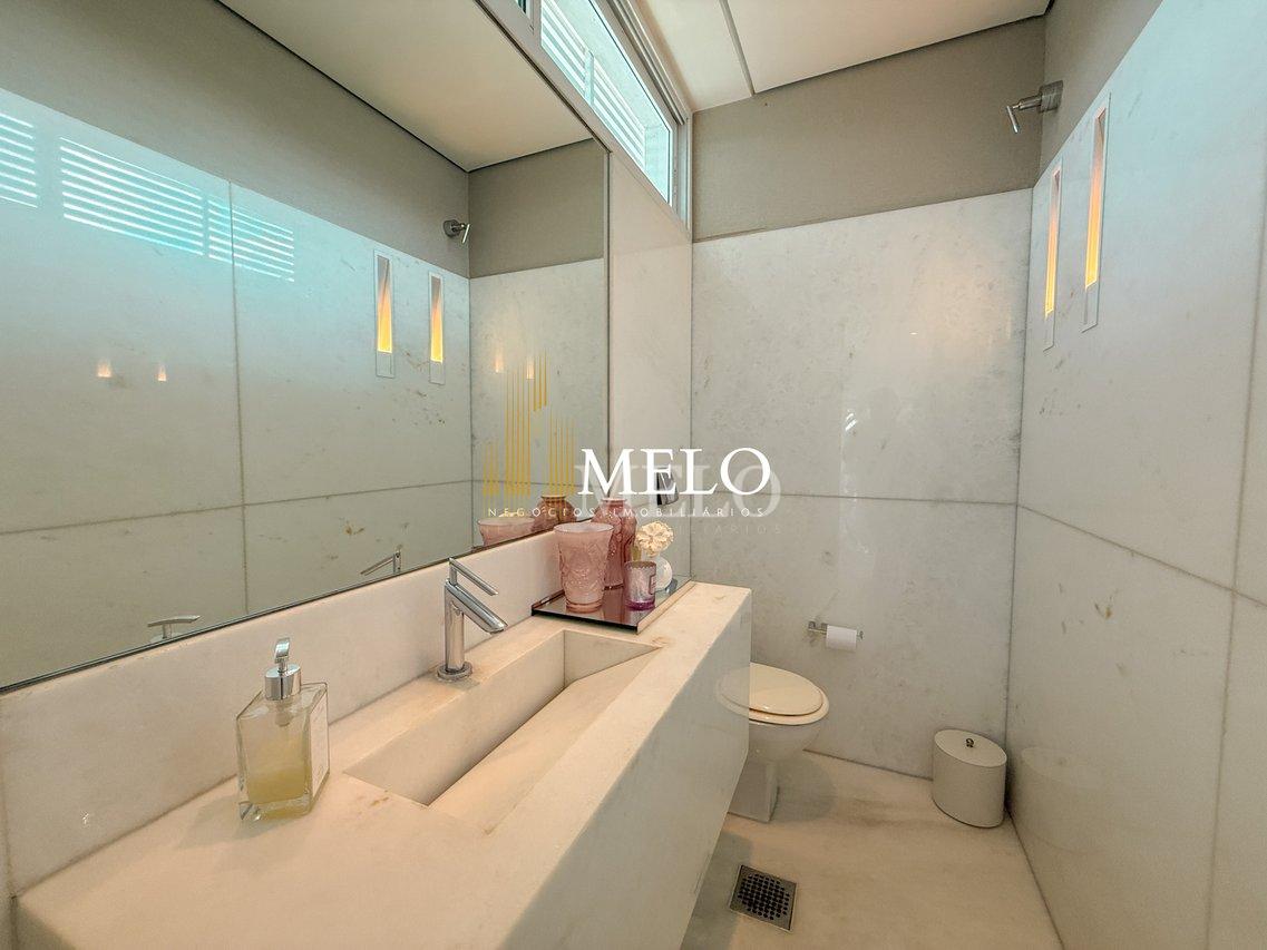 Belíssima casa à Venda no Bandeirantes por R$ 5.500.000,00 - Belo Horizonte - 