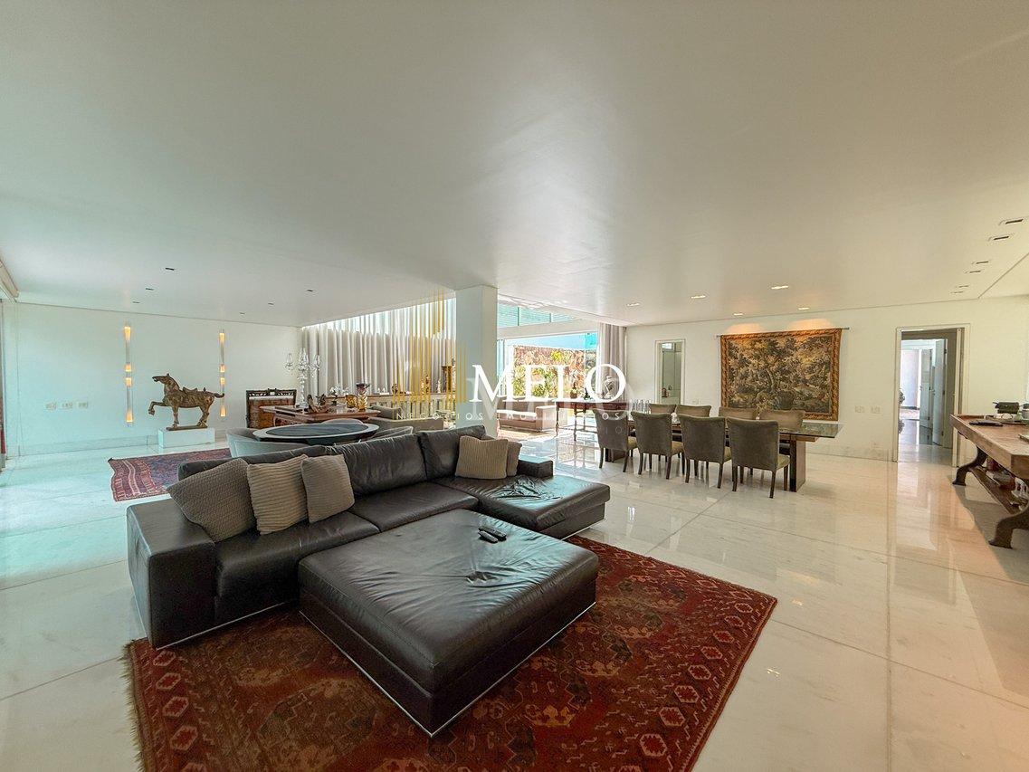 Belíssima casa à Venda no Bandeirantes por R$ 5.500.000,00 - Belo Horizonte - 
