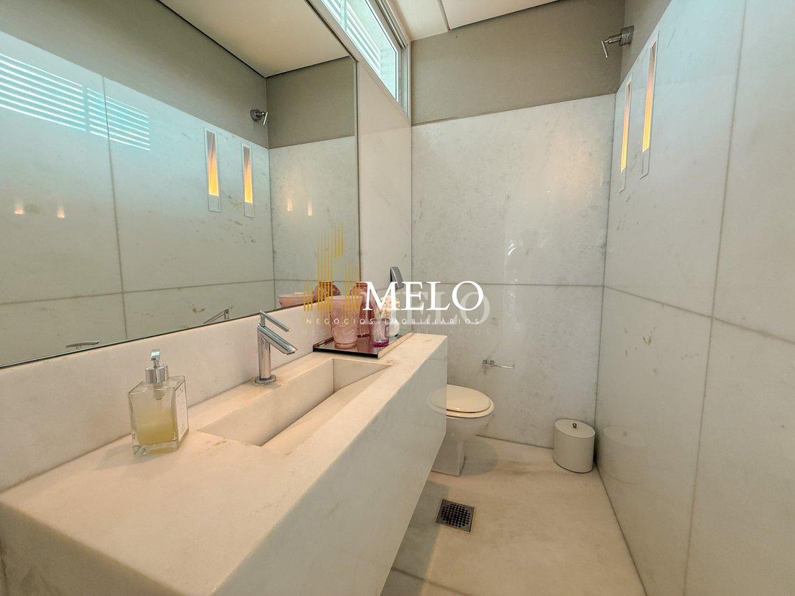 Belíssima casa à Venda no Bandeirantes por R$ 5.500.000,00 - Belo Horizonte - 