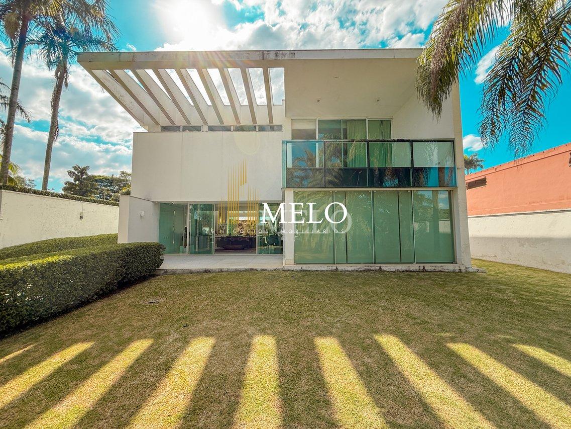 Belíssima casa à Venda no Bandeirantes por R$ 5.500.000,00 - Belo Horizonte - 