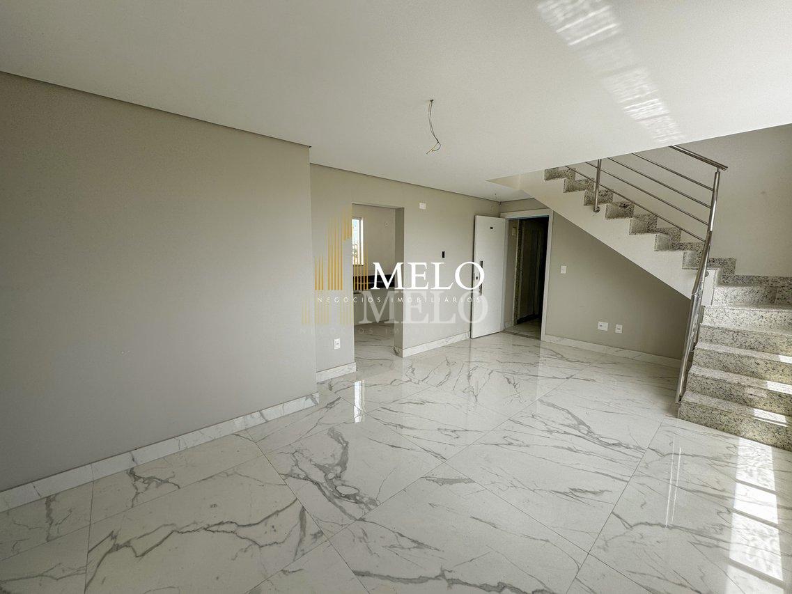 Linda Cobertura à Venda no bairro Santa Branca por R$989.000,00 - Belo Horizonte - 