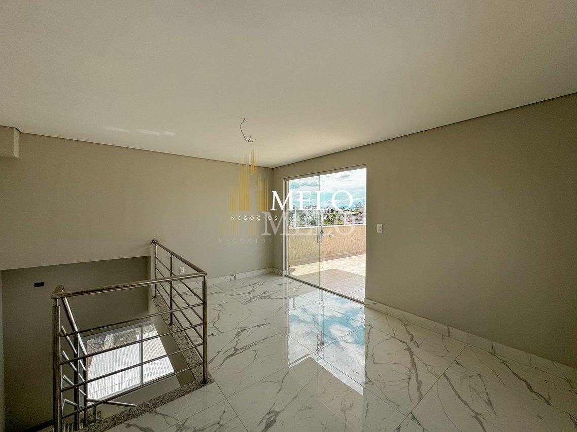 Linda Cobertura à Venda no bairro Santa Branca por R$989.000,00 - Belo Horizonte - 
