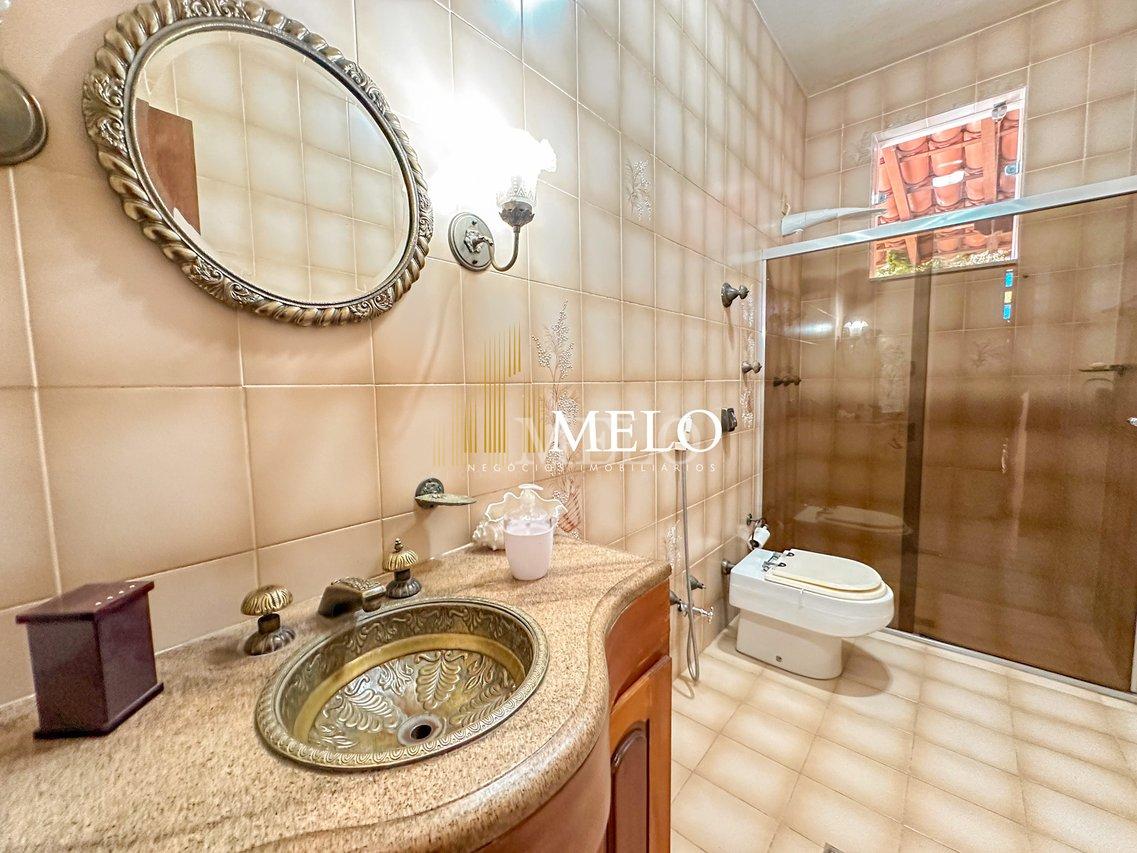Linda Casa à Venda no bairro Santa Branca por R$1.990.000,00 - Belo Horizonte - 
