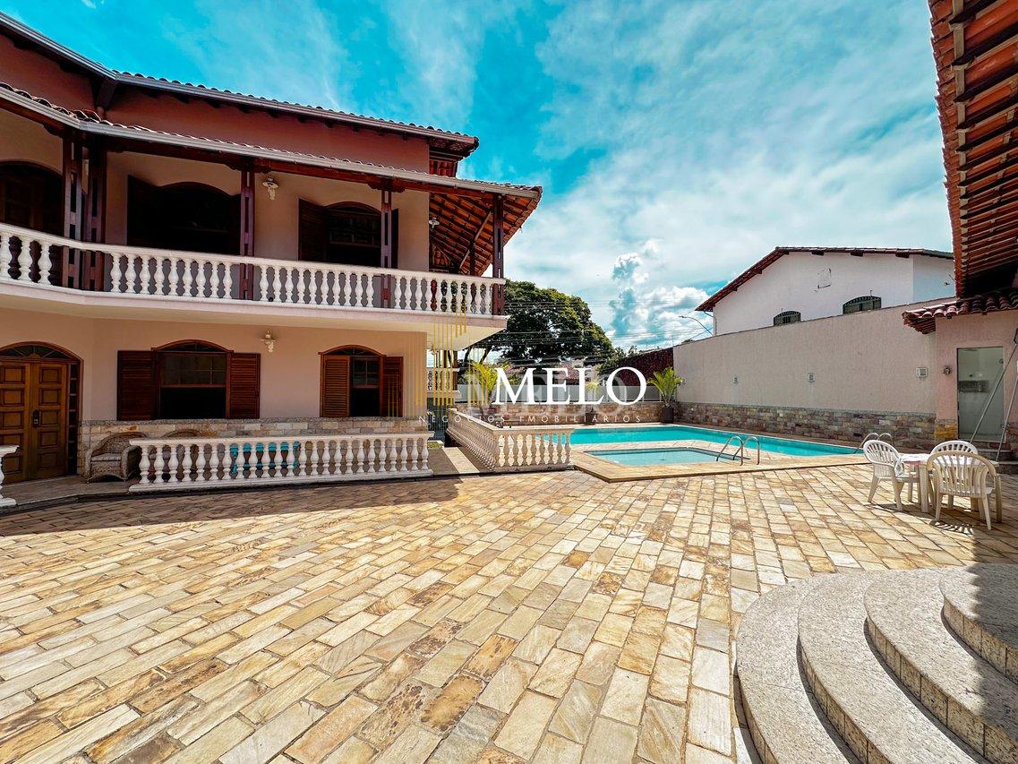 Linda Casa à Venda no bairro Santa Branca por R$1.990.000,00 - Belo Horizonte - 