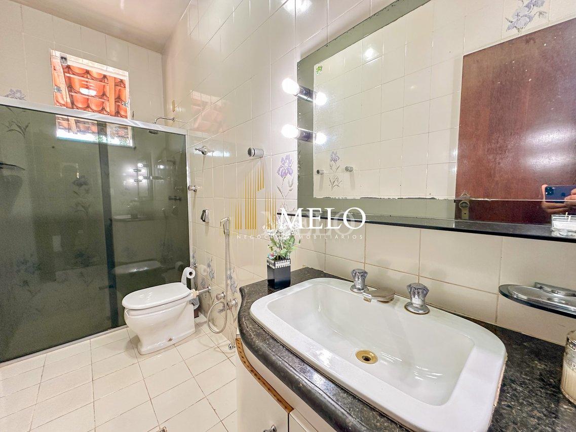 Linda Casa à Venda no bairro Santa Branca por R$1.990.000,00 - Belo Horizonte - 