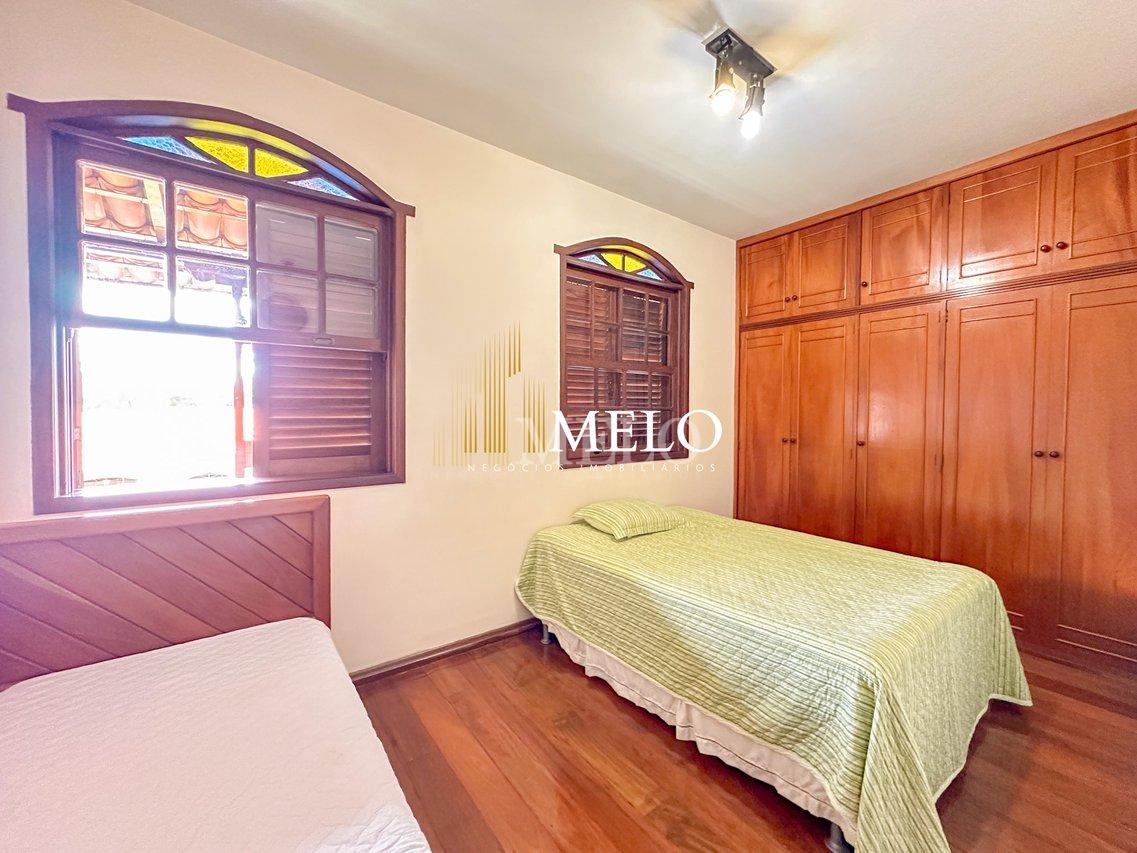 Linda Casa à Venda no bairro Santa Branca por R$1.990.000,00 - Belo Horizonte - 