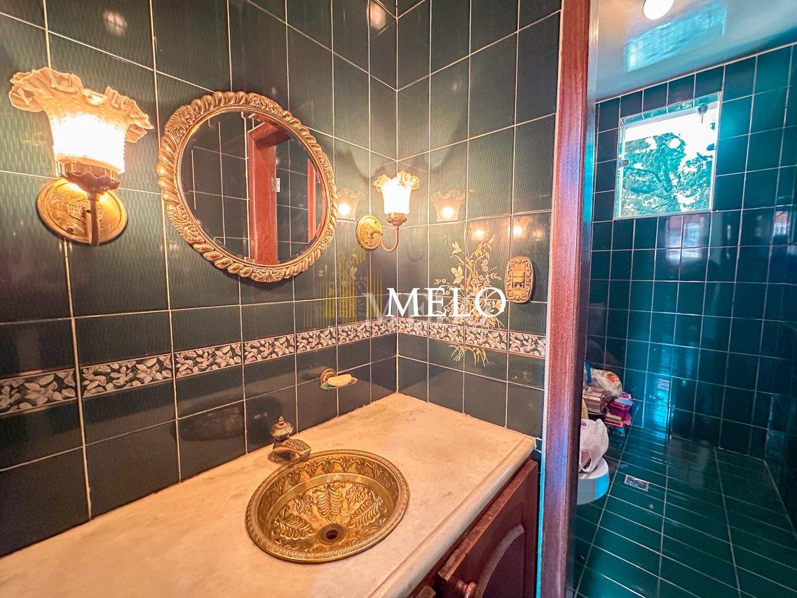 Linda Casa à Venda no bairro Santa Branca por R$1.990.000,00 - Belo Horizonte - 