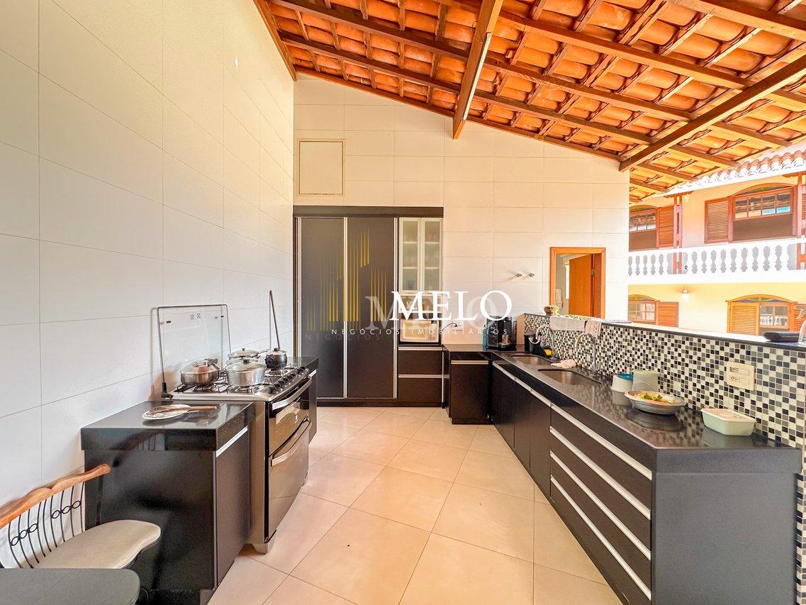 Linda Casa à Venda no bairro Santa Branca por R$1.990.000,00 - Belo Horizonte - 