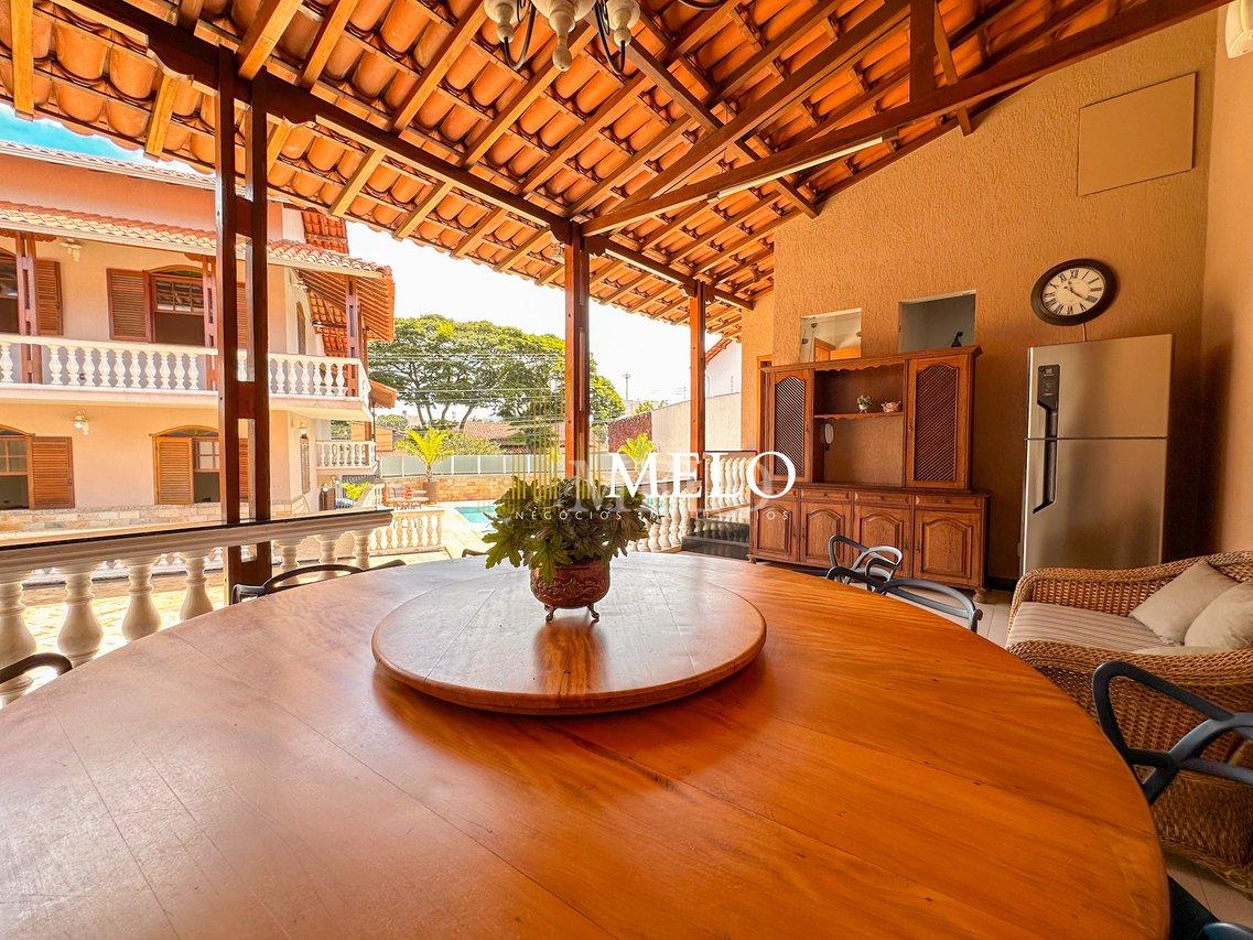 Linda Casa à Venda no bairro Santa Branca por R$1.990.000,00 - Belo Horizonte - 