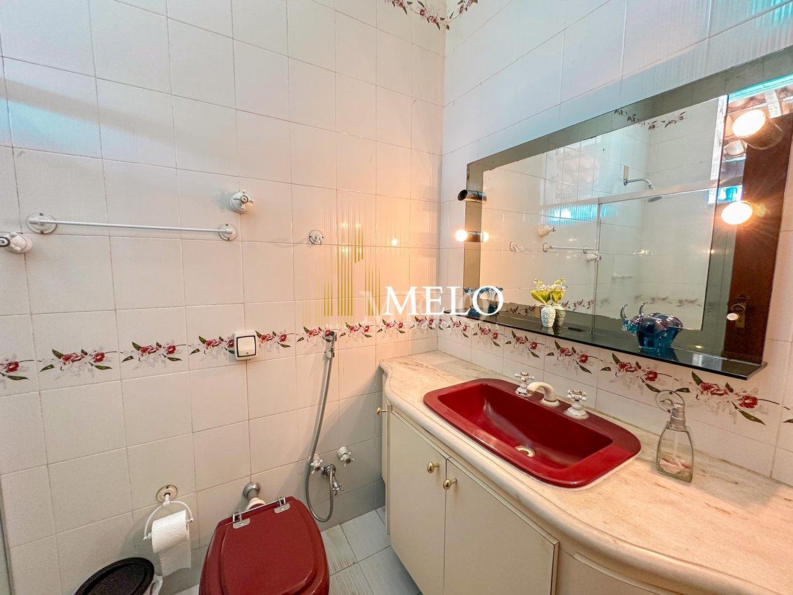 Linda Casa à Venda no bairro Santa Branca por R$1.990.000,00 - Belo Horizonte - 