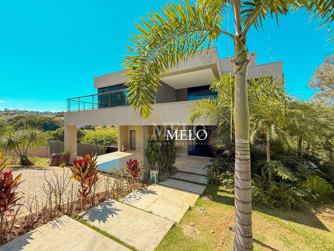 Lindíssima casa para Venda no condomínio Alphaville Vespasiano - Vespasiano - 