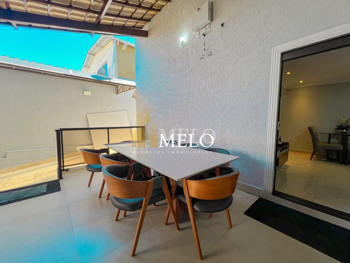 Belíssima casa a venda no Santa Amélia - Belo Horizonte - 