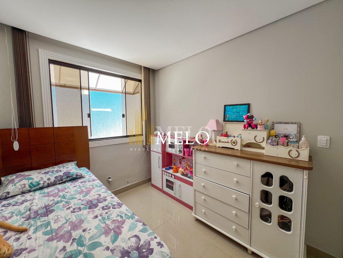 Belíssima casa a venda no Santa Amélia - Belo Horizonte - 