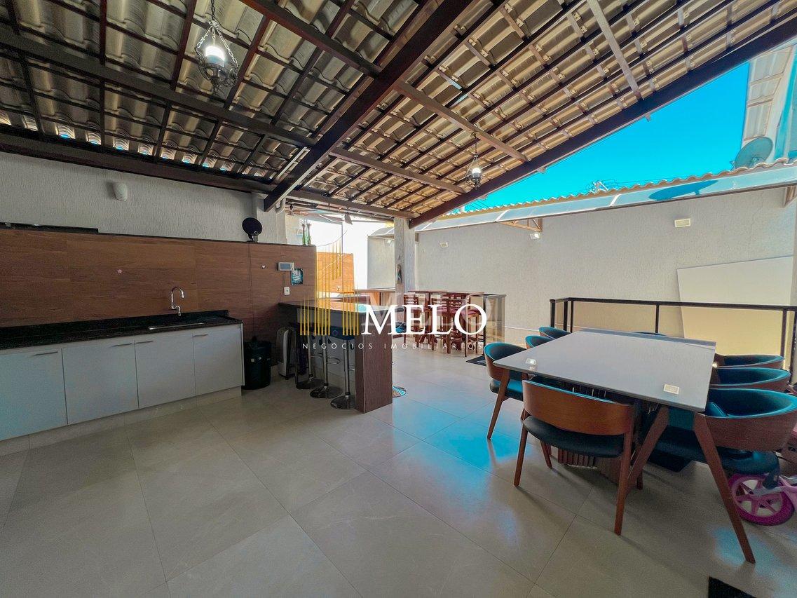 Belíssima casa a venda no Santa Amélia - Belo Horizonte - 