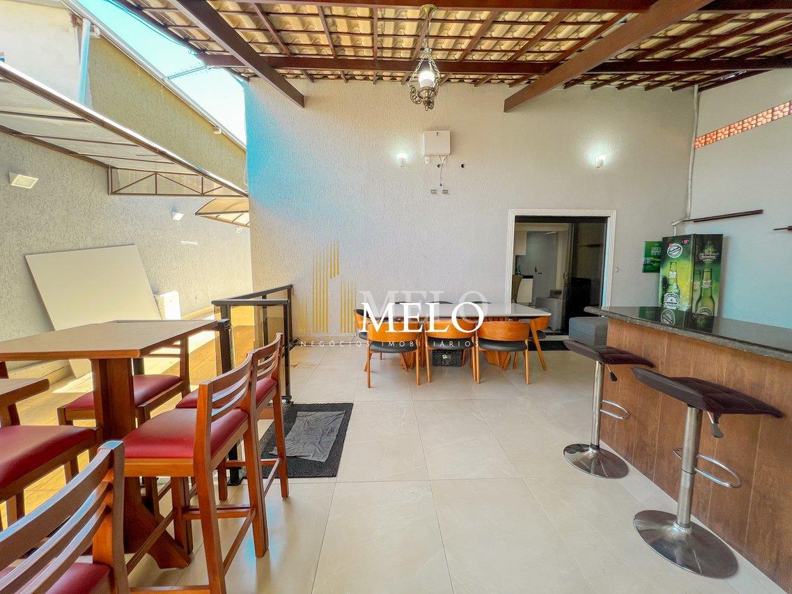 Belíssima casa a venda no Santa Amélia - Belo Horizonte - 