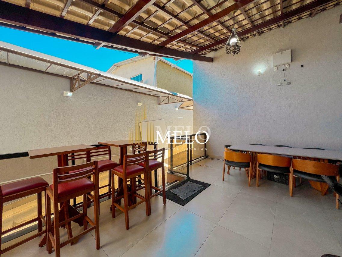 Belíssima casa a venda no Santa Amélia - Belo Horizonte - 