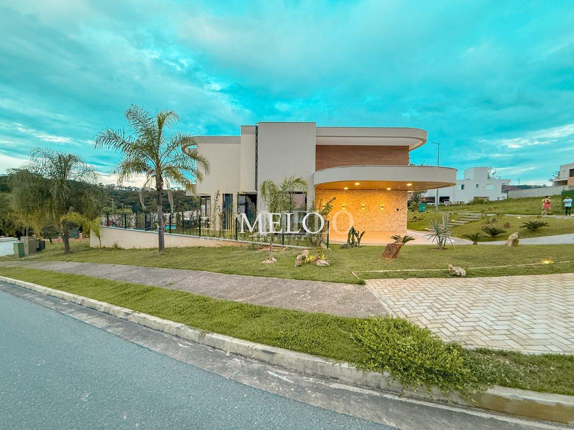 Belíssima casa para locação no condomínio Alphaville Vespasiano por R$25.000,00 Rua Carlos Chagas Vespasiano - 