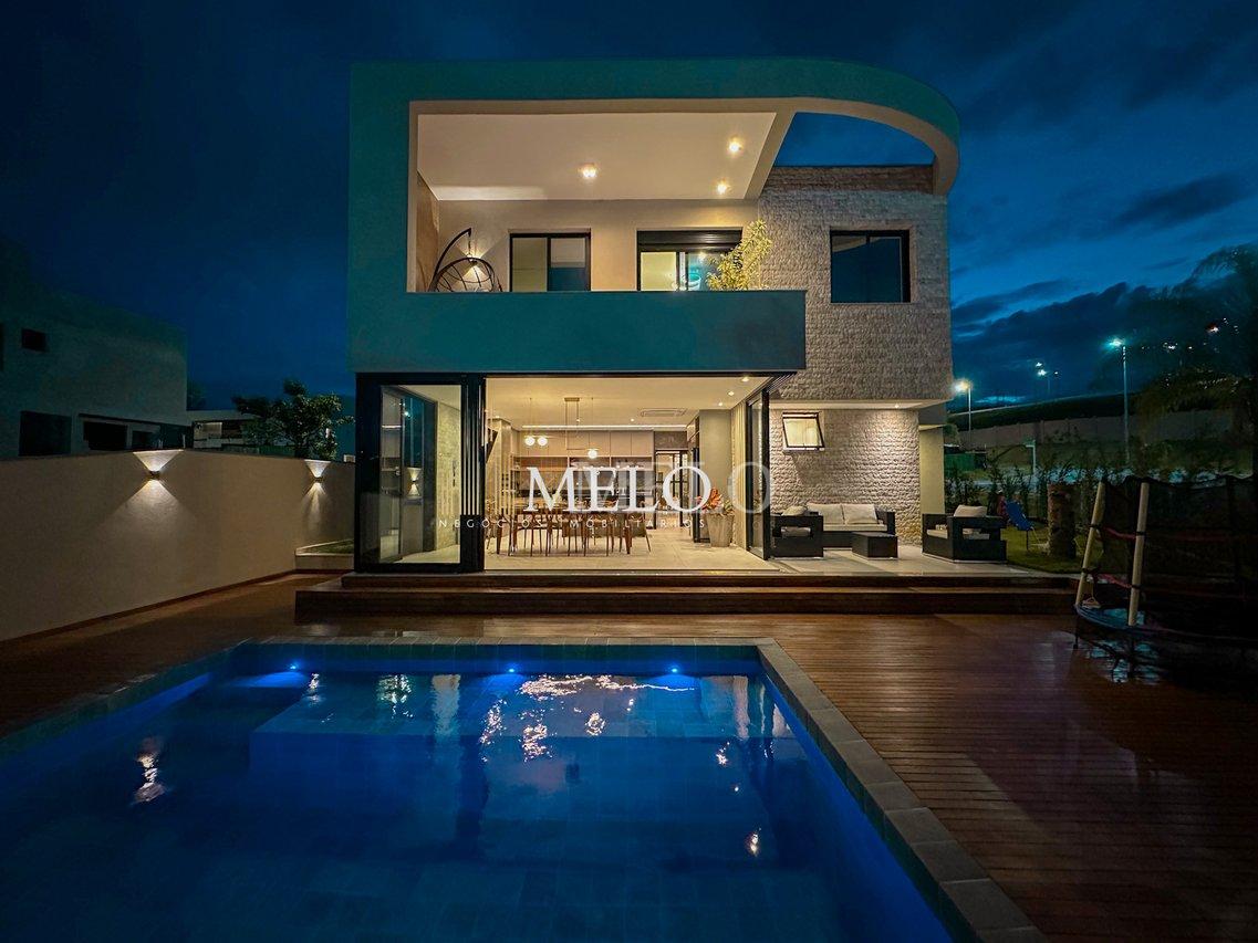 Belíssima casa para locação no condomínio Alphaville Vespasiano por R$25.000,00 Rua Carlos Chagas Vespasiano - 
