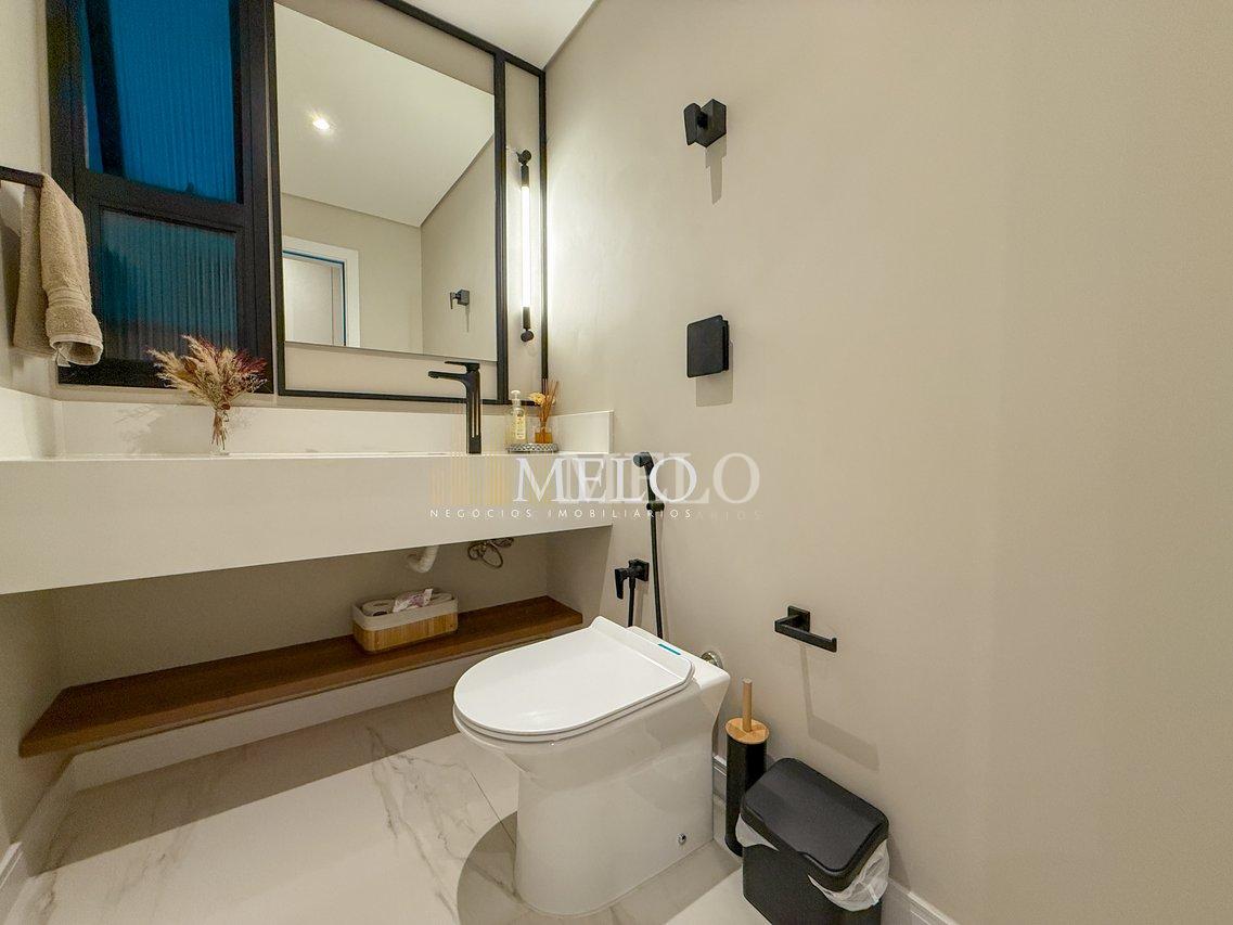 Belíssima casa para locação no condomínio Alphaville Vespasiano por R$25.000,00 Rua Carlos Chagas Vespasiano - 
