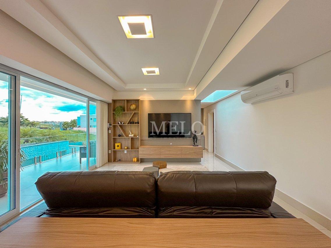 Lindíssima casa em Alphaville Vespasiano por R$35.000,00 Locação Rua Alvarenga Vespasiano - 