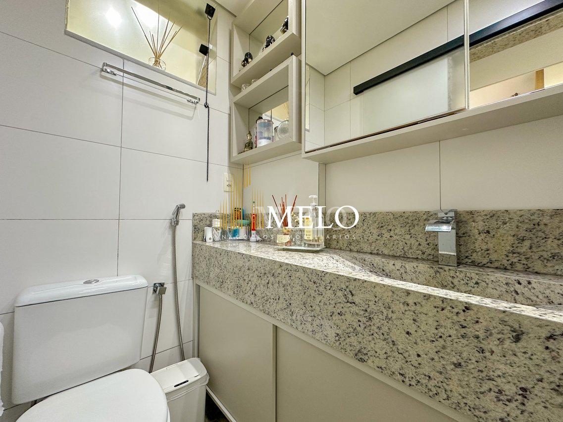 Belíssima Área Privativa no bairro Castelo por R$1.500.000,00 / 2.000.000,00 c/mobília - Belo Horizonte - 