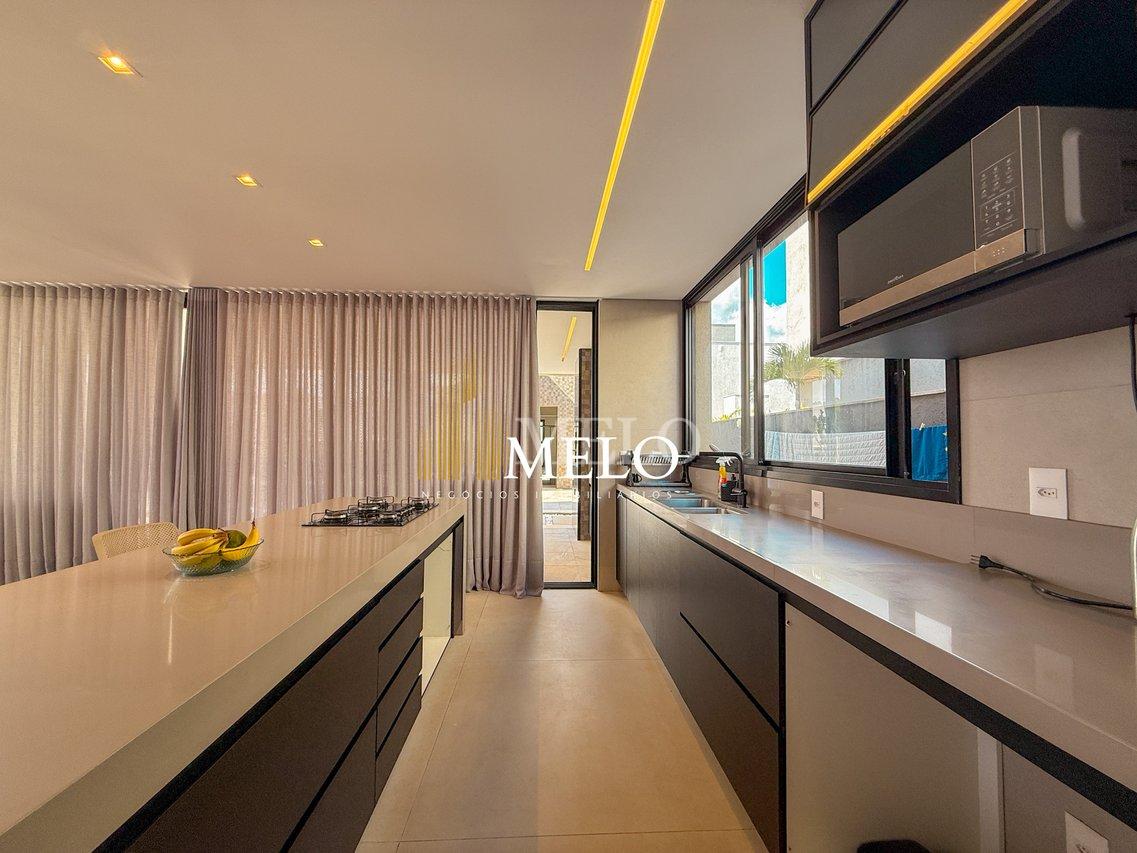 Belíssima casa p/locação no condomínio Alphaville Lagoa dos Ingleses R$18.000,00 - Nova Lima - 