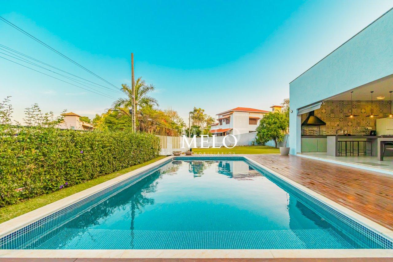 Linda Casa a venda no condomínio village do gramado por R$ 2.290.000,00!!! - Lagoa Santa - 