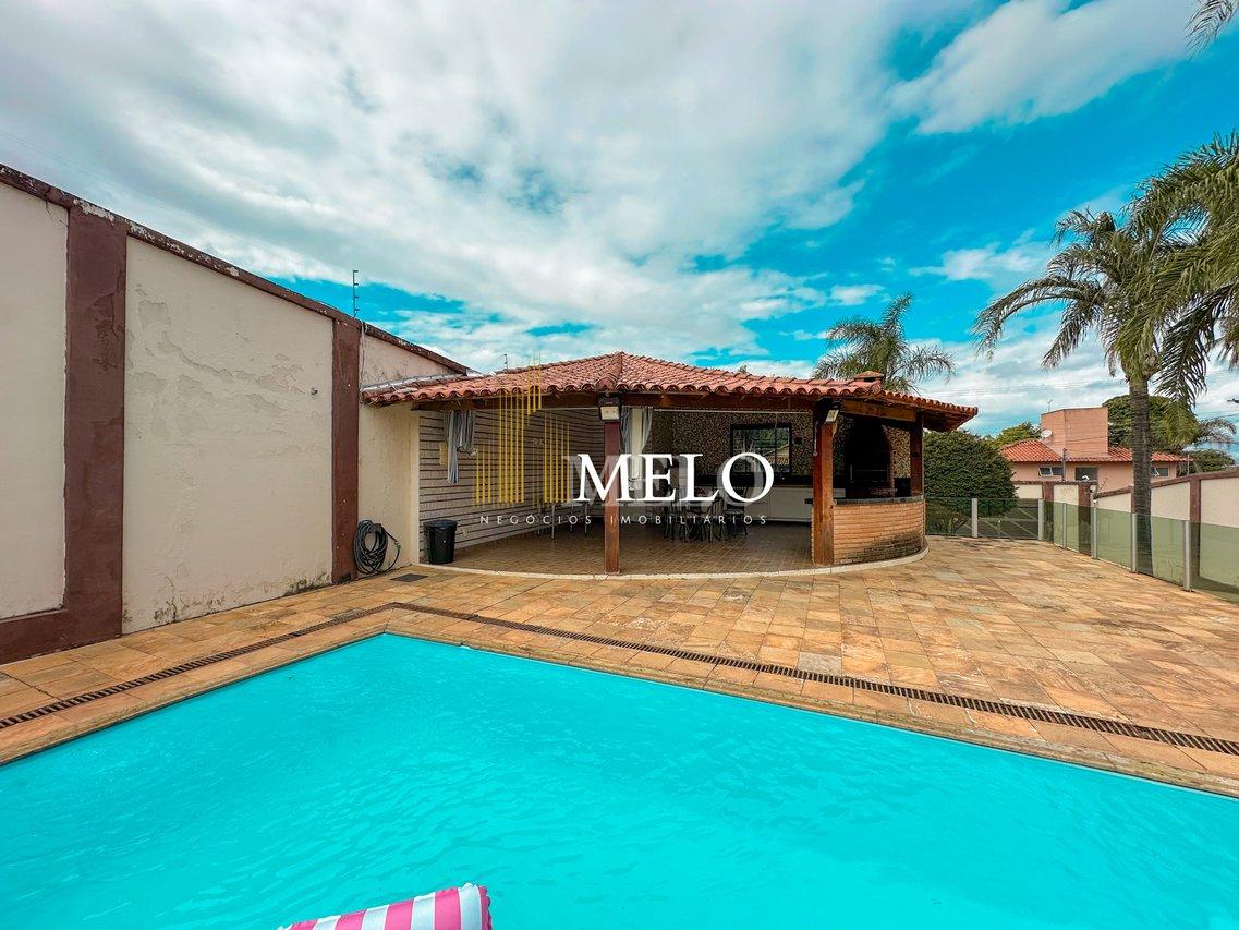 Casa com 3 Quartos e 3 banheiros à Venda, 326 m² por R$ 1.400.000,00 - Belo Horizonte - 
