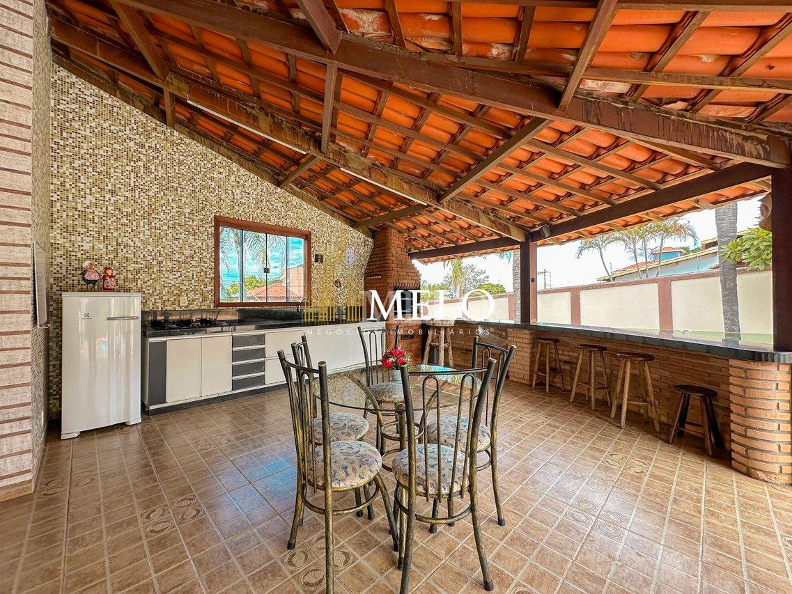 Casa com 3 Quartos e 3 banheiros à Venda, 326 m² por R$ 1.400.000,00 - Belo Horizonte - 