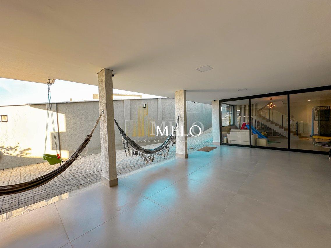 Belíssima casa para locação no condomínio Alphaville Vespasiano à venda por R$35.000L - Vespasiano - 