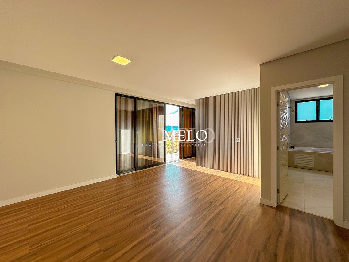 Linda Casa à Venda no Condomínio Alphaville Lagoa dos Ingleses por R$4.990.000,00 - Nova Lima - 